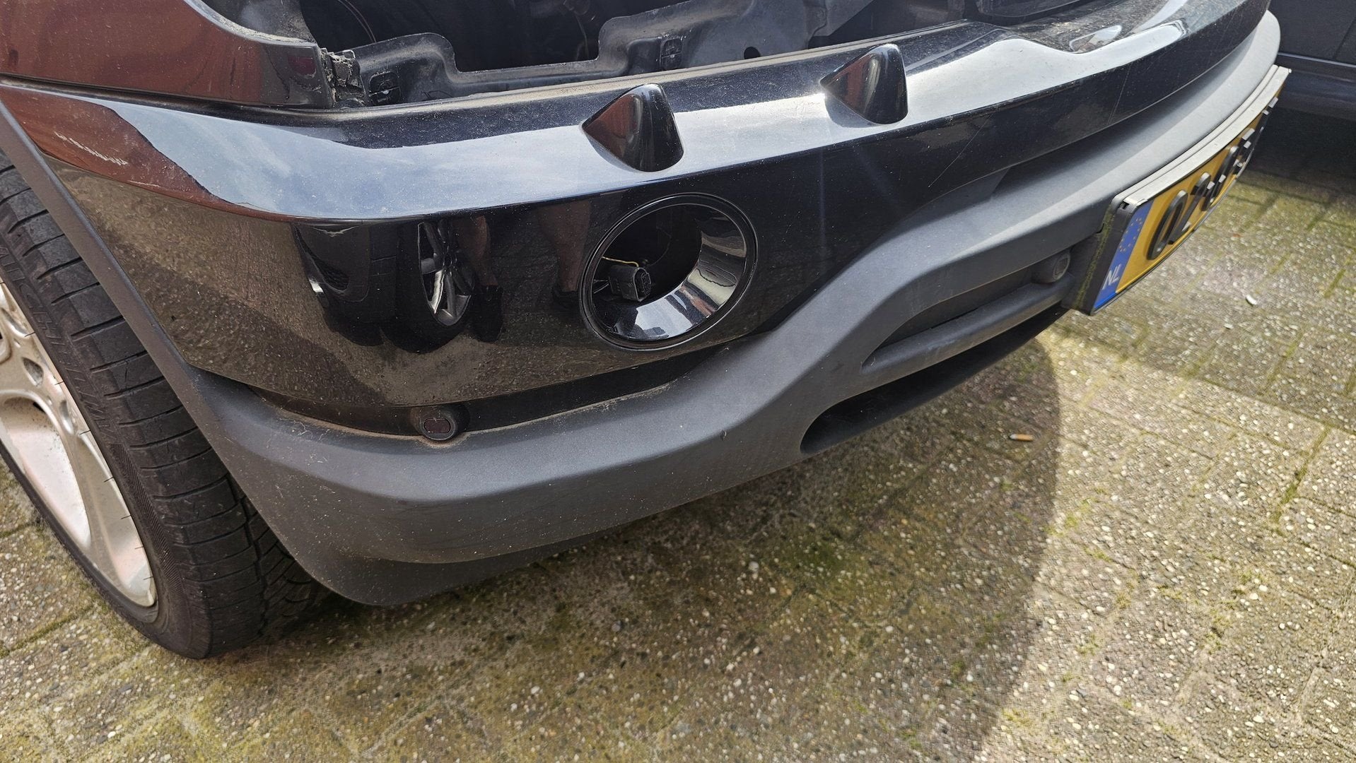 Voorbumper PDC BMW X5 serie E53 51118402303 8402303  Cosmos, Ophalen, Gebruikt, -, Voor