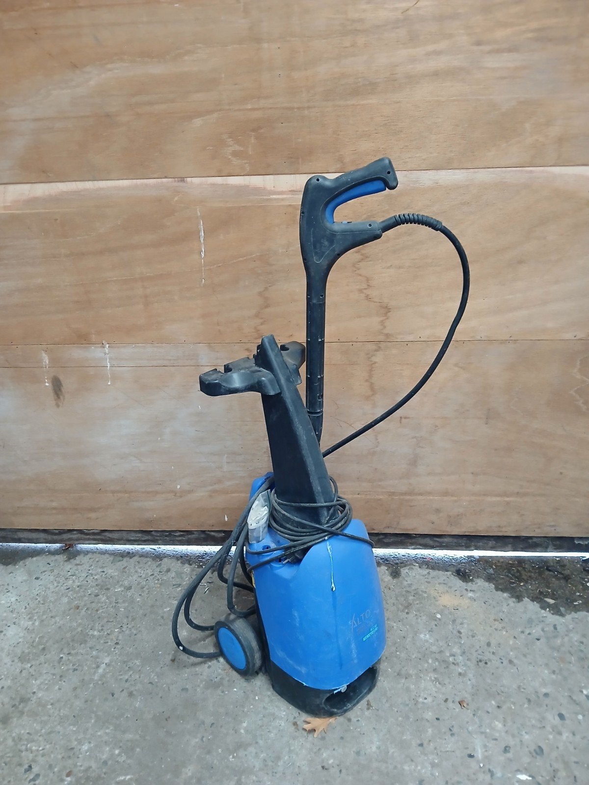 Hogedrukreiniger merk Nilfisk 230 volt, Ophalen, Gebruikt