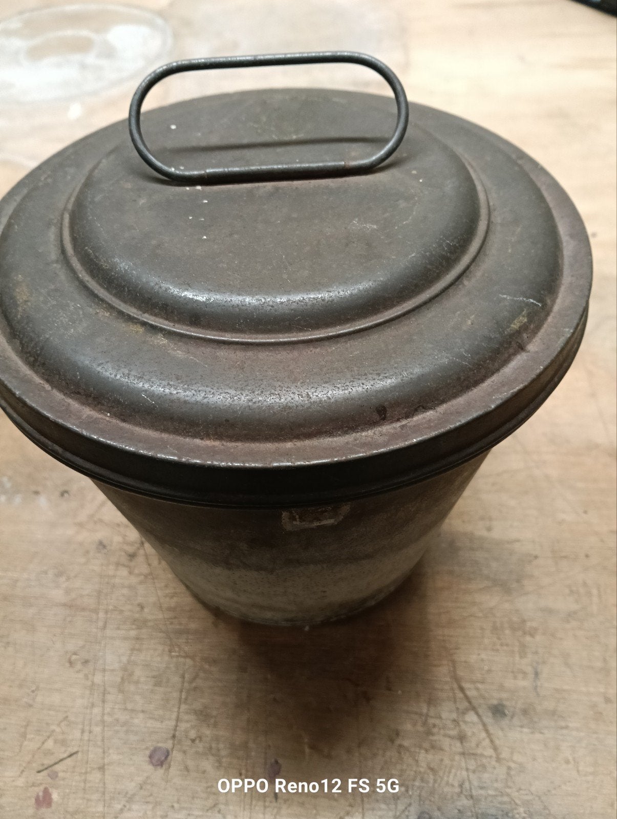Antieke metalen puddingvorm met deksel, Ophalen of Verzenden