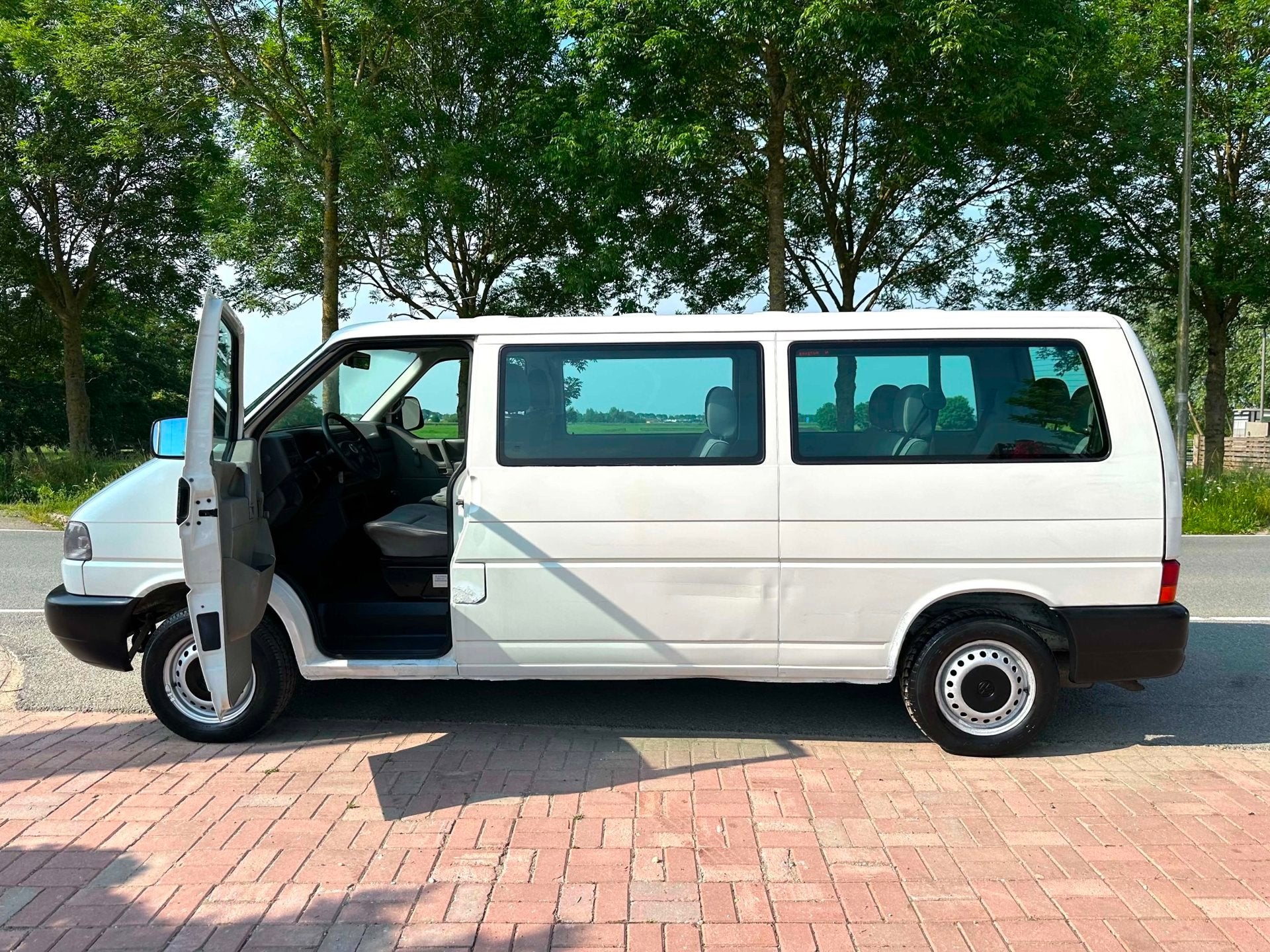 Volkswagen Transporter Kombi 1.9 TD 332 Youngtimer 2+2+2+3 M, foto 11