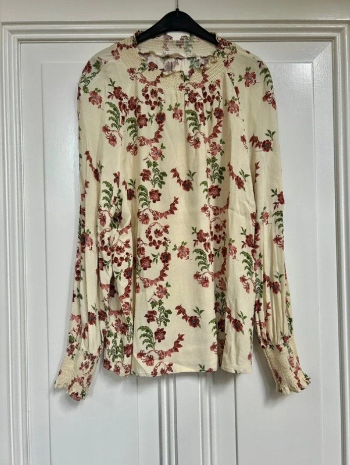 Yaya blouse ecru met bloemen maat 40, Kleding | Dames, Blouses en Tunieken, Maat 38/40 (M), Beige, Ophalen of Verzenden, Zo goed als nieuw