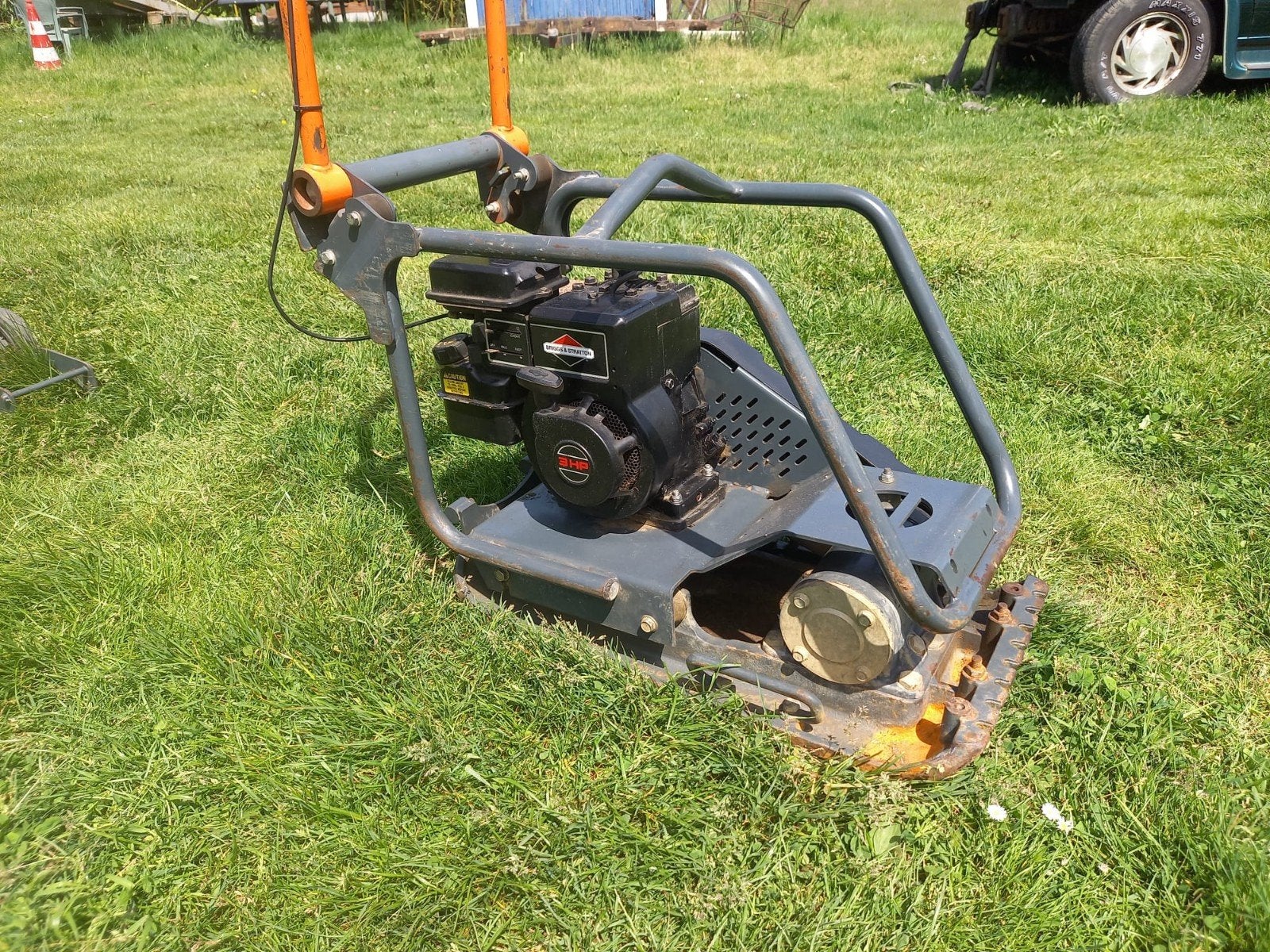 Te Huur trilplaat 83kg, Tuin en Terras, Hand-tuingereedschap, Ophalen