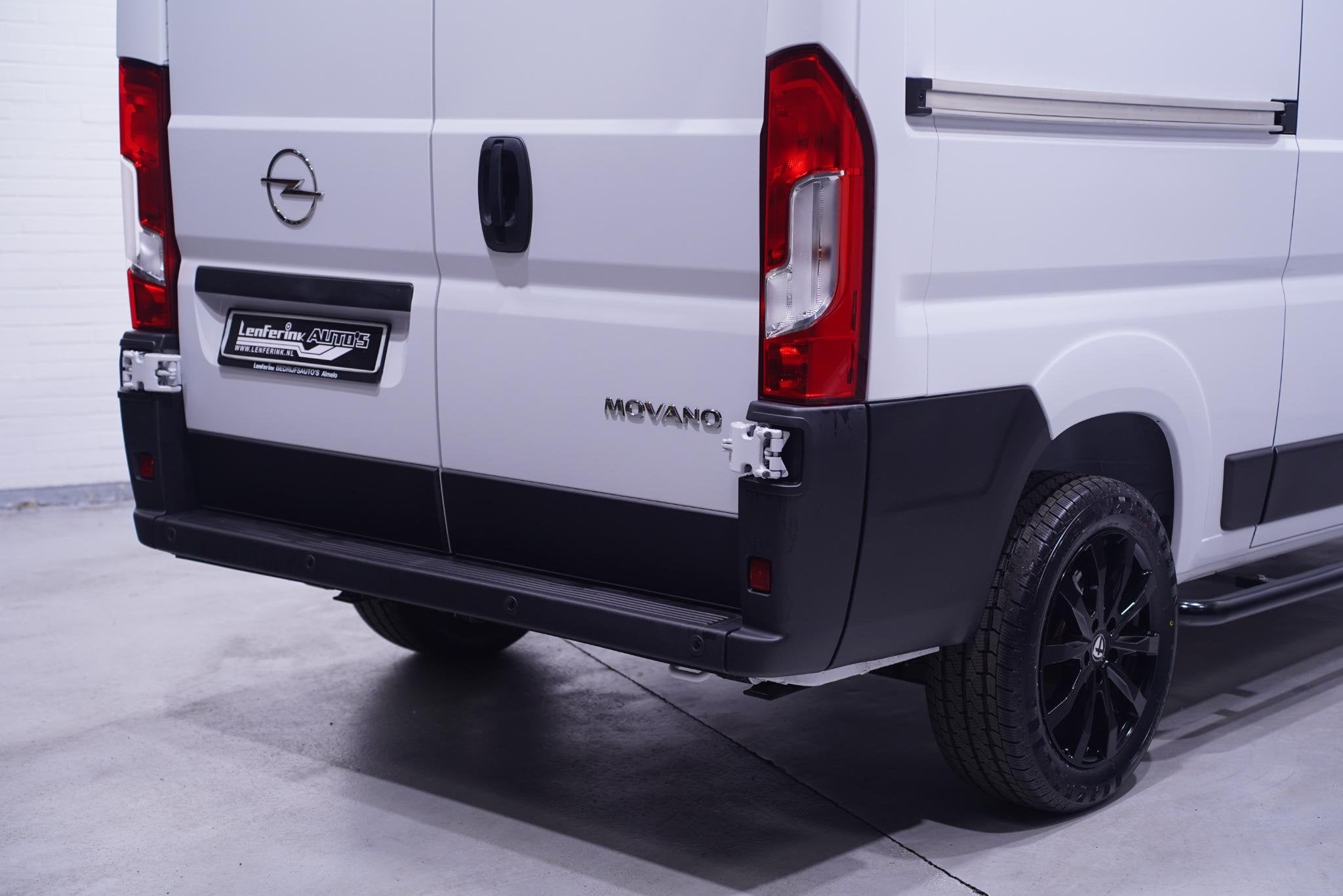 Foto 17 van Opel Movano 2.2D 140 pk L2H2 White&Black Edition Navi 18" LM