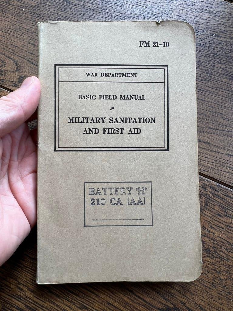 WO2 Amerikaans voorschrift Combat Medic Medical 1940 hospik, Amerika, Verzenden, Boek of Tijdschrift