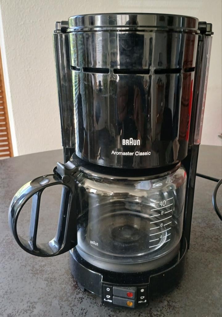 Braun koffiezetapparaat., Ophalen, Zo goed als nieuw, Koffiemachine