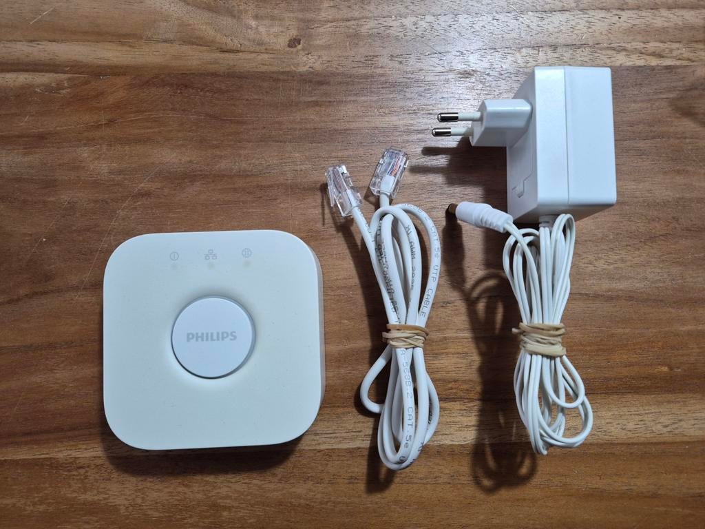 Philips Hue Bridge met adapter en ethernetkabel, Ophalen, Gebruikt