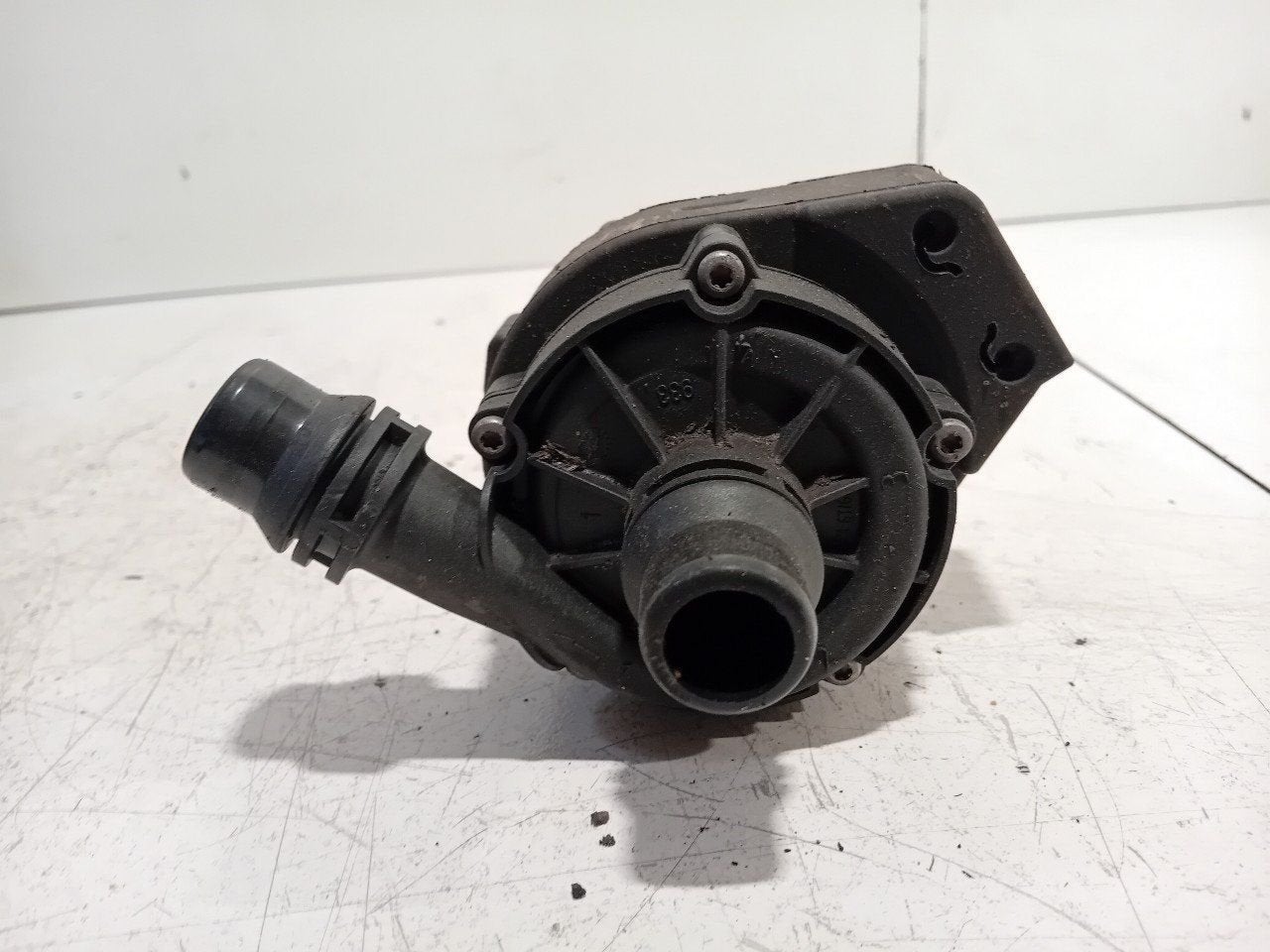 Waterpomp BMW 3 serie, Onderdelen@venauto.nl, Van der Ven Autorecycling B.V., Gebruikt, Ettenseweg 76, 4706 PB Roosendaal, The Netherlands