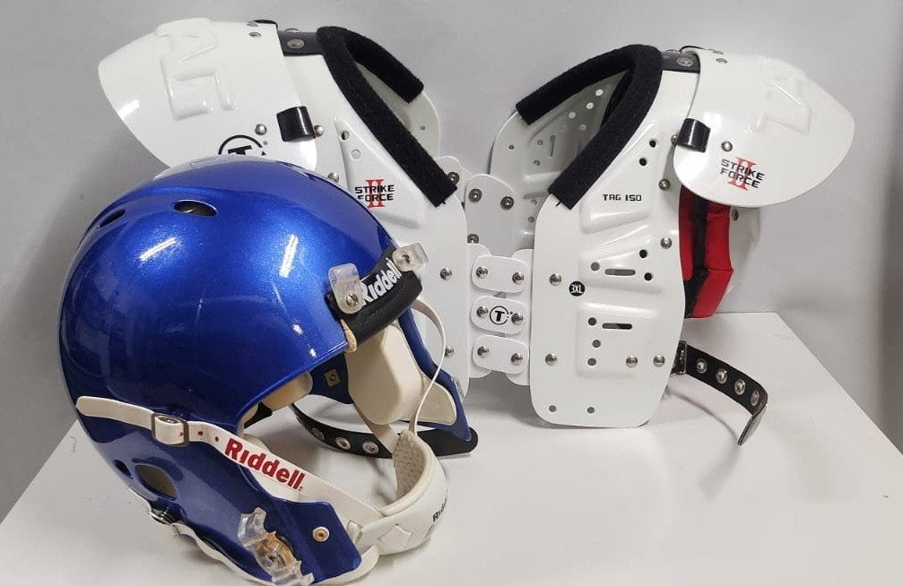 American Football Helm & Schouderstuk, Sport en Fitness, Overige Sport en Fitness, Gebruikt, Carolinasoutlet@hotmail.com, Ophalen of Verzenden