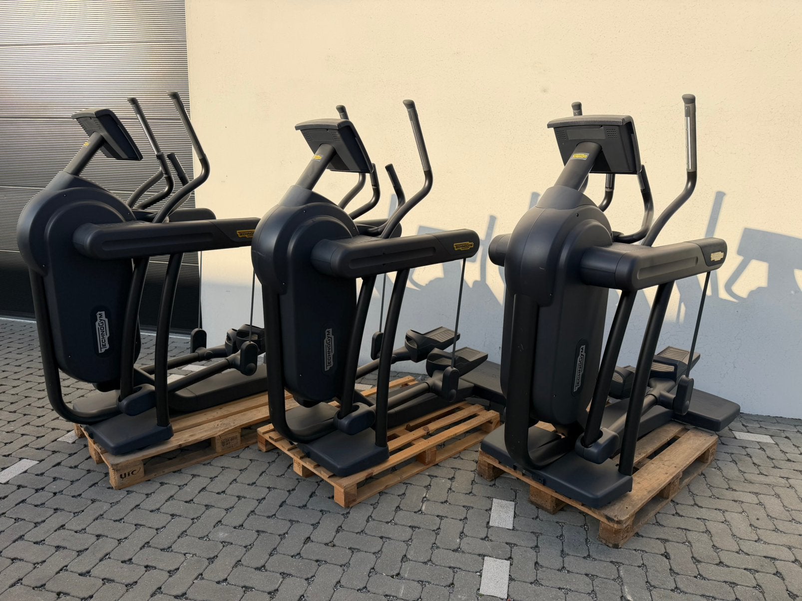 Technogym Vario excite 1000 crosstrainer Black edition, Sport en Fitness, Ophalen, Zo goed als nieuw, Overige typen