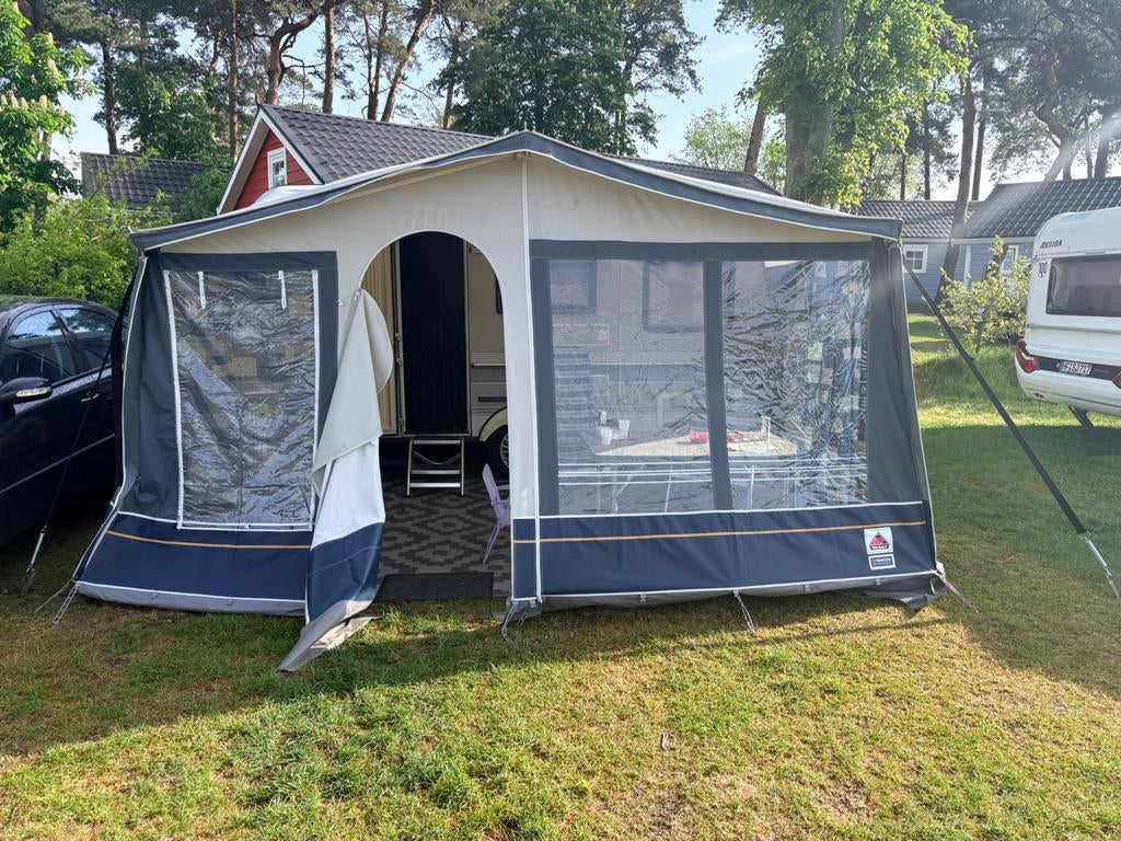 Hobby carvan 420 te koop, Vast bed, Hobby, 750 - 1000 kg, Particulier