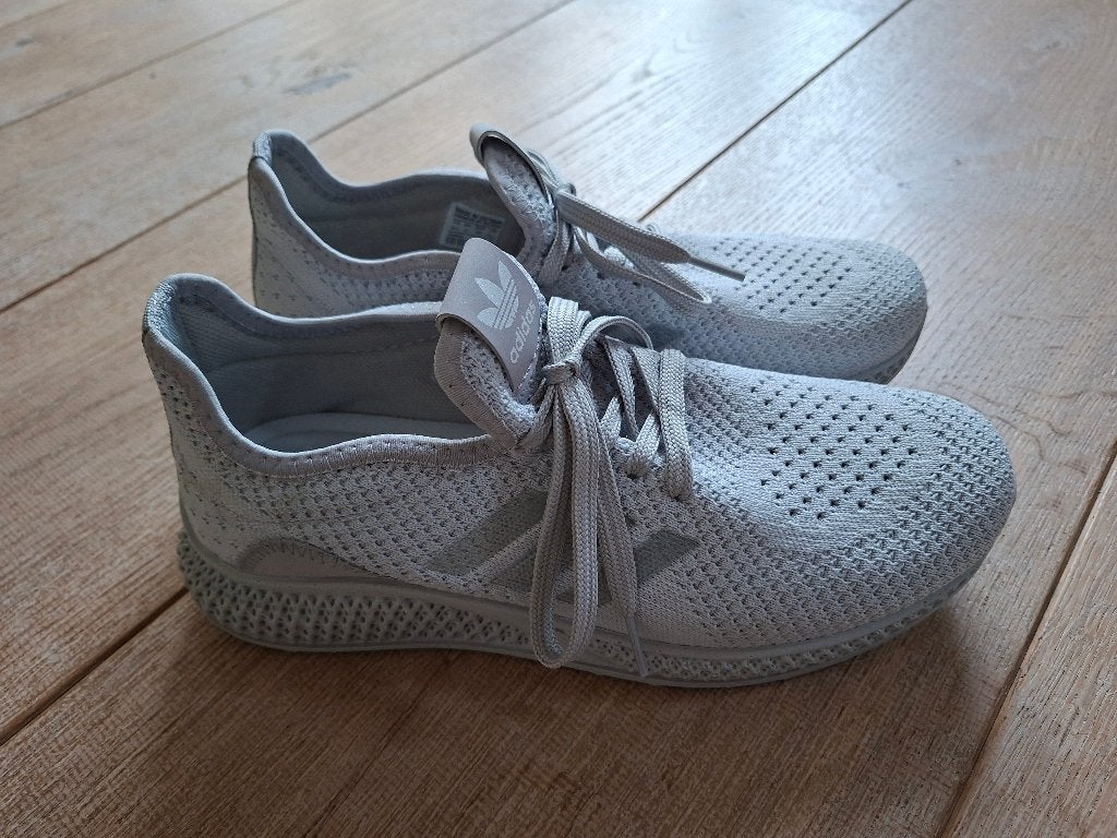 Adidas sneakers maat 42 (NIEUW), Kleding | Heren, Schoenen, Overige kleuren, Nieuw, Ophalen of Verzenden, Sneakers of Gympen