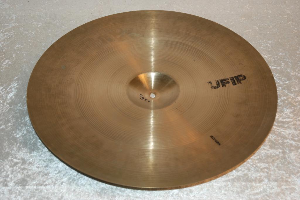 Ufip Ritmo medium bounce ride bekken met keyhole 2944gr 22", Gebruikt, ., Drums of Percussie, .