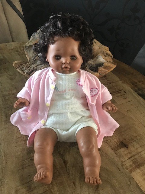 Vintage famosa pop African American 1983, Verzamelen, Poppen, Ophalen of Verzenden, Zo goed als nieuw, Pop