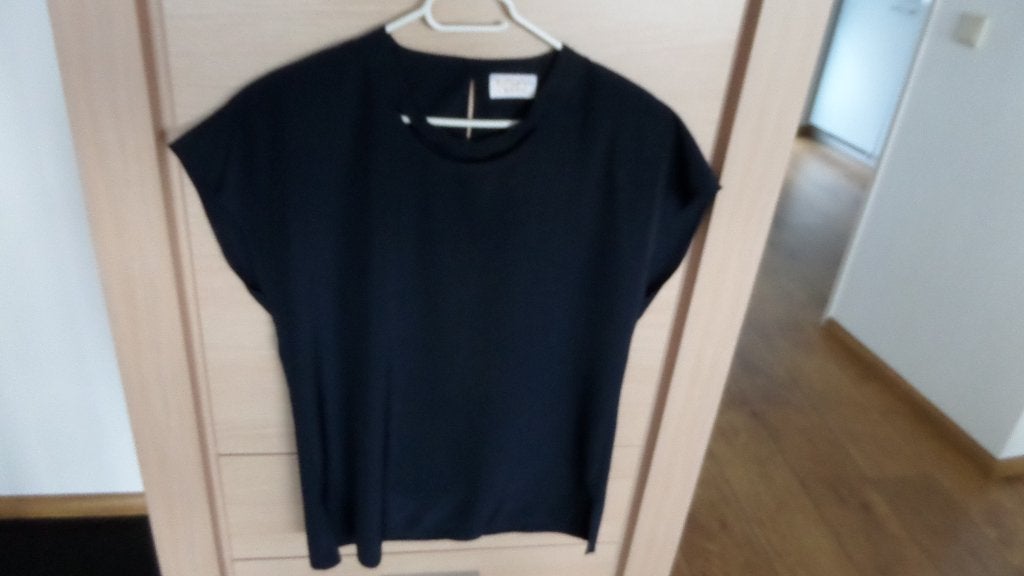 blauwe top merk ERFO met mooie hals, achter knoopje, mt 38, Maat 38/40 (M), Blauw, Erfo, Ophalen of Verzenden