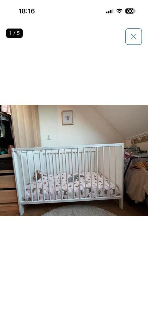 Ledikant met matras Ikea zgan Maat 120x60, Ophalen, Zo goed als nieuw, Ledikant