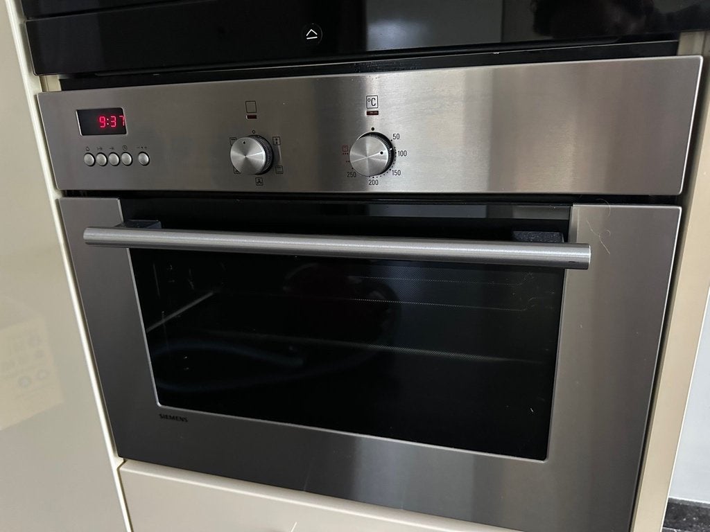 Siemens inbouw heteluchtoven, Ophalen, 45 tot 50 cm, Gebruikt, Hete lucht