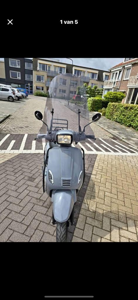 KILLERBEE SPORT scooter, Ophalen of Verzenden, Zo goed als nieuw, Benzine, Overige merken