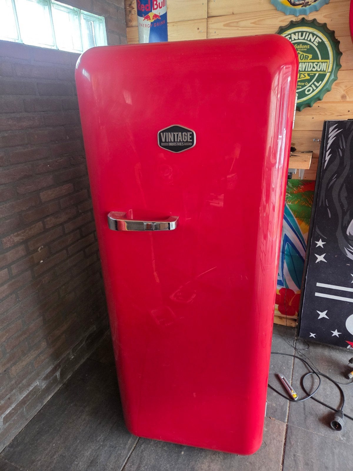 Vintage rode koelkast - compact en stijlvol, Witgoed en Apparatuur, Niet werkend, Met vriesvak, Ophalen, 85 tot 120 cm