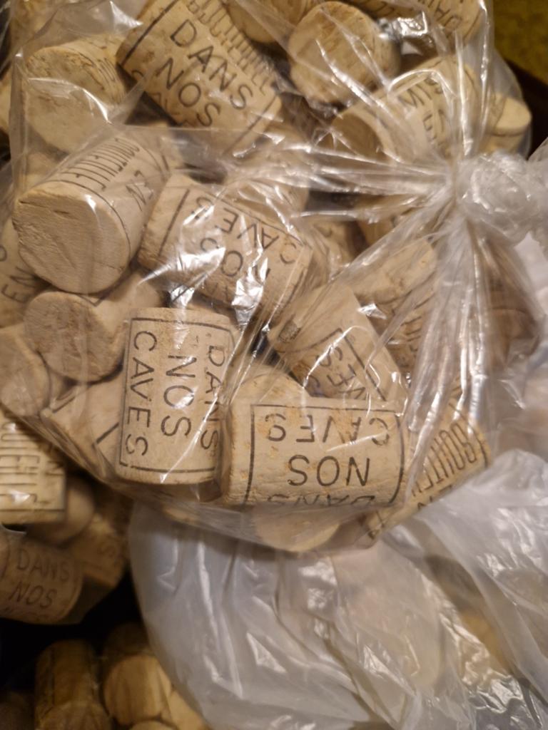 Wijnkurken ongeveer 150 ongebruikt, Ophalen of Verzenden, Nieuw