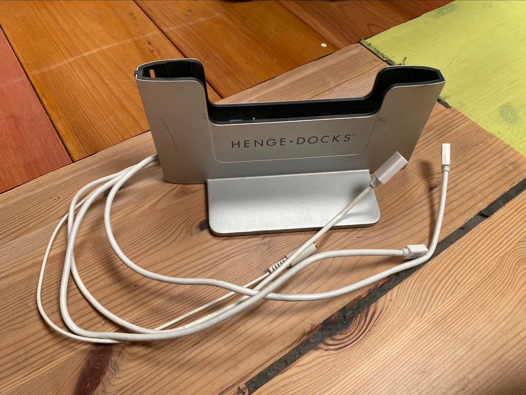 Henge Dock voor Apple Retina Macbook Pro 15’, Ophalen of Verzenden, Gebruikt, Docking station