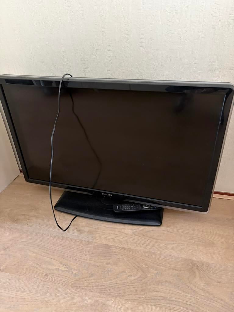 Philips tv full hd, Ophalen, Philips, Zo goed als nieuw, 100 Hz