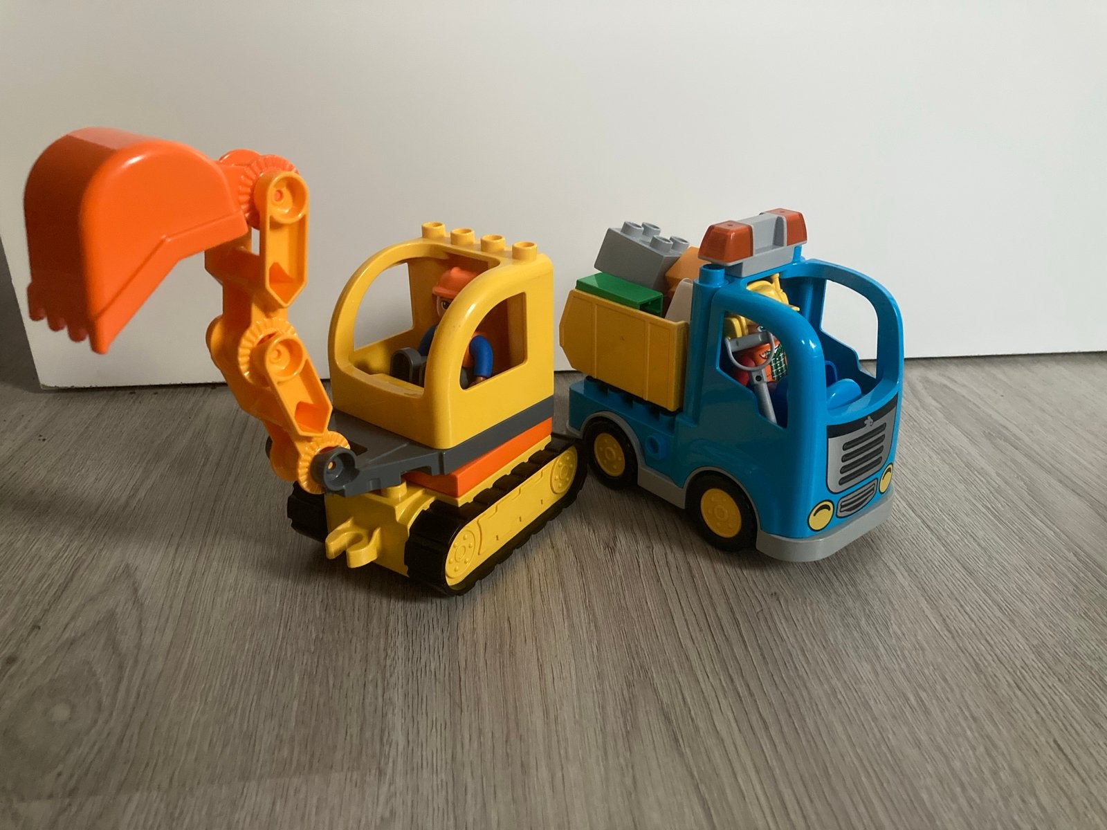 Lego Duplo Graafmachine en Vrachtwagen Set, Ophalen, Gebruikt, Overige merken