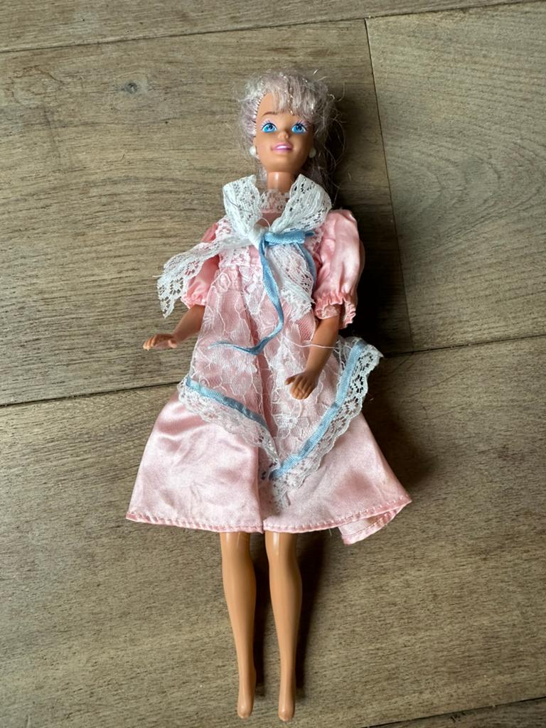 Vintage Barbie Mattel 1966, Ophalen of Verzenden, Zo goed als nieuw, Barbie