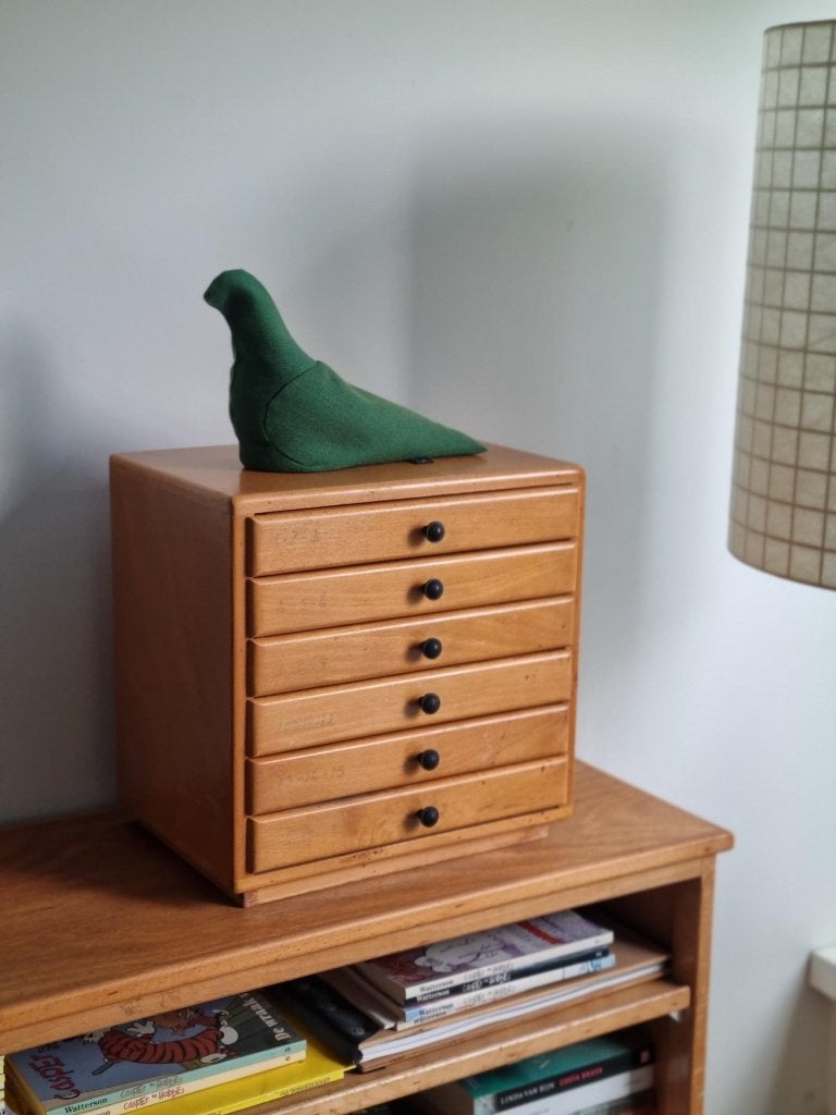 Vintage ladekastje uit een oude kleuterschool, Ophalen, Minder dan 50 cm, Vintage school, 5 laden of meer
