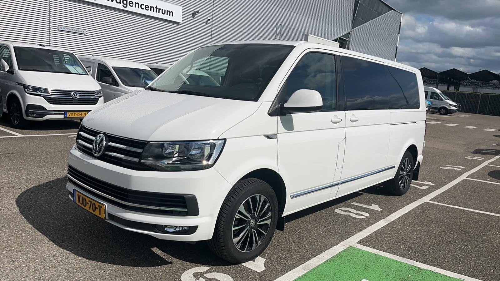 Volkswagen Caravelle Kombi L2|H1 2019 Candywhite, Auto's, Volkswagen, 2500 kg, Wit, Diesel