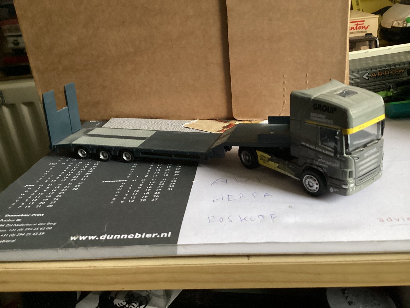 Scania 1:64, Hobby en Vrije tijd, Ophalen of Verzenden, Zo goed als nieuw, Bus of Vrachtwagen