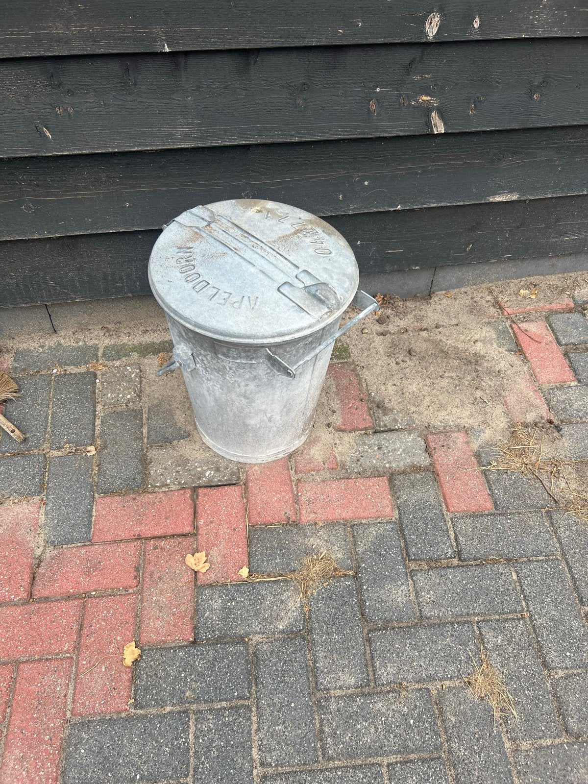 Zinken emmers en vuilnisbak - 2 stuks van elk, Ophalen of Verzenden