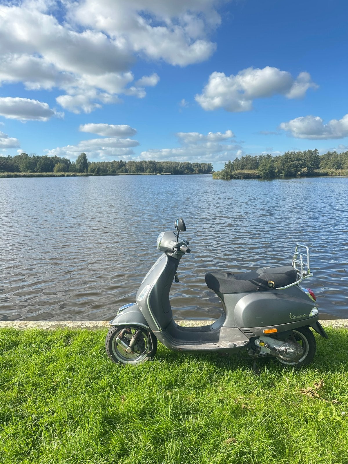 Vespa LX50 4t nieuw uitlaat!, Fietsen en Brommers, Gebruikt, Maximaal 45 km/u, Ophalen of Verzenden, Benzine