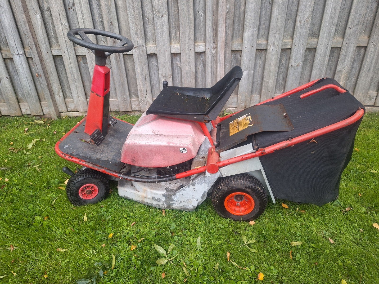 Zitmaaier met een andere motor motor (aansluiten nodig), Tuin en Terras, Ophalen, Cirkelmaaier, Gebruikt, Onbekend