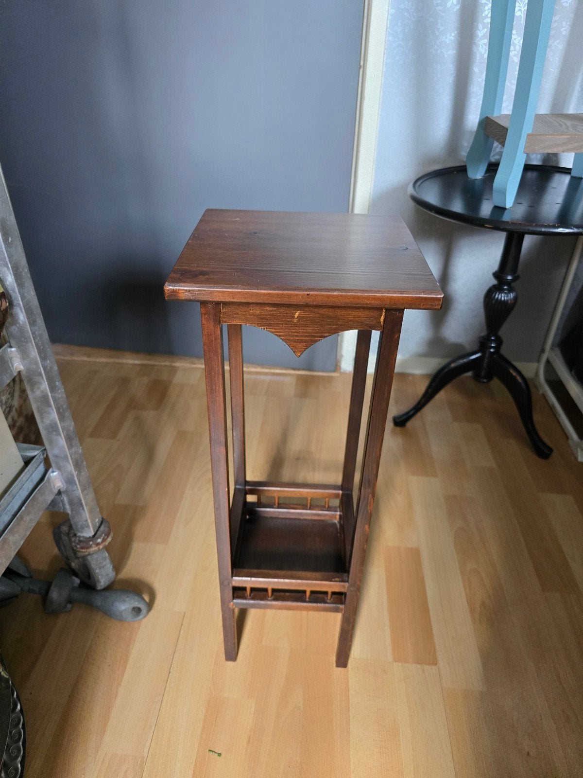 Oud houten plantentafeltje, Ophalen of Verzenden