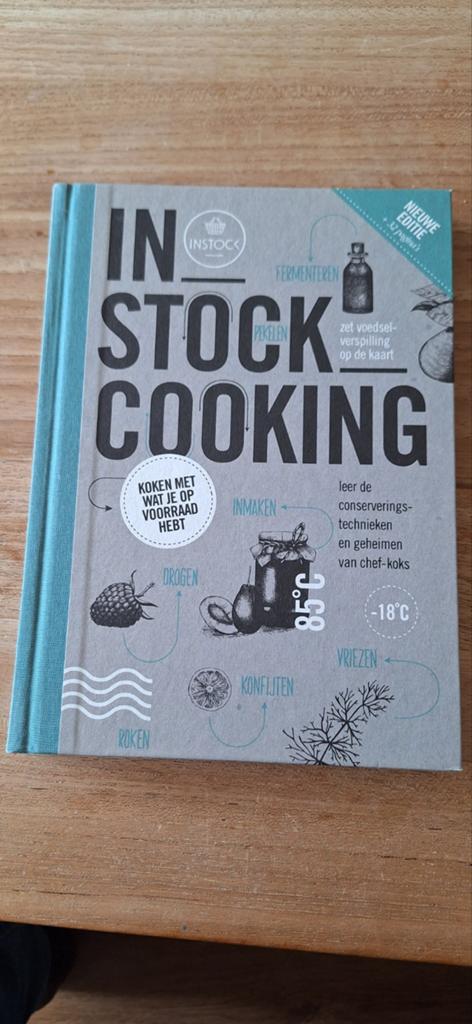 In Stock Cooking: Koken met wat je op voorraad hebt, Boeken, Kookboeken, Instock, Overige typen, Ophalen of Verzenden, Zo goed als nieuw