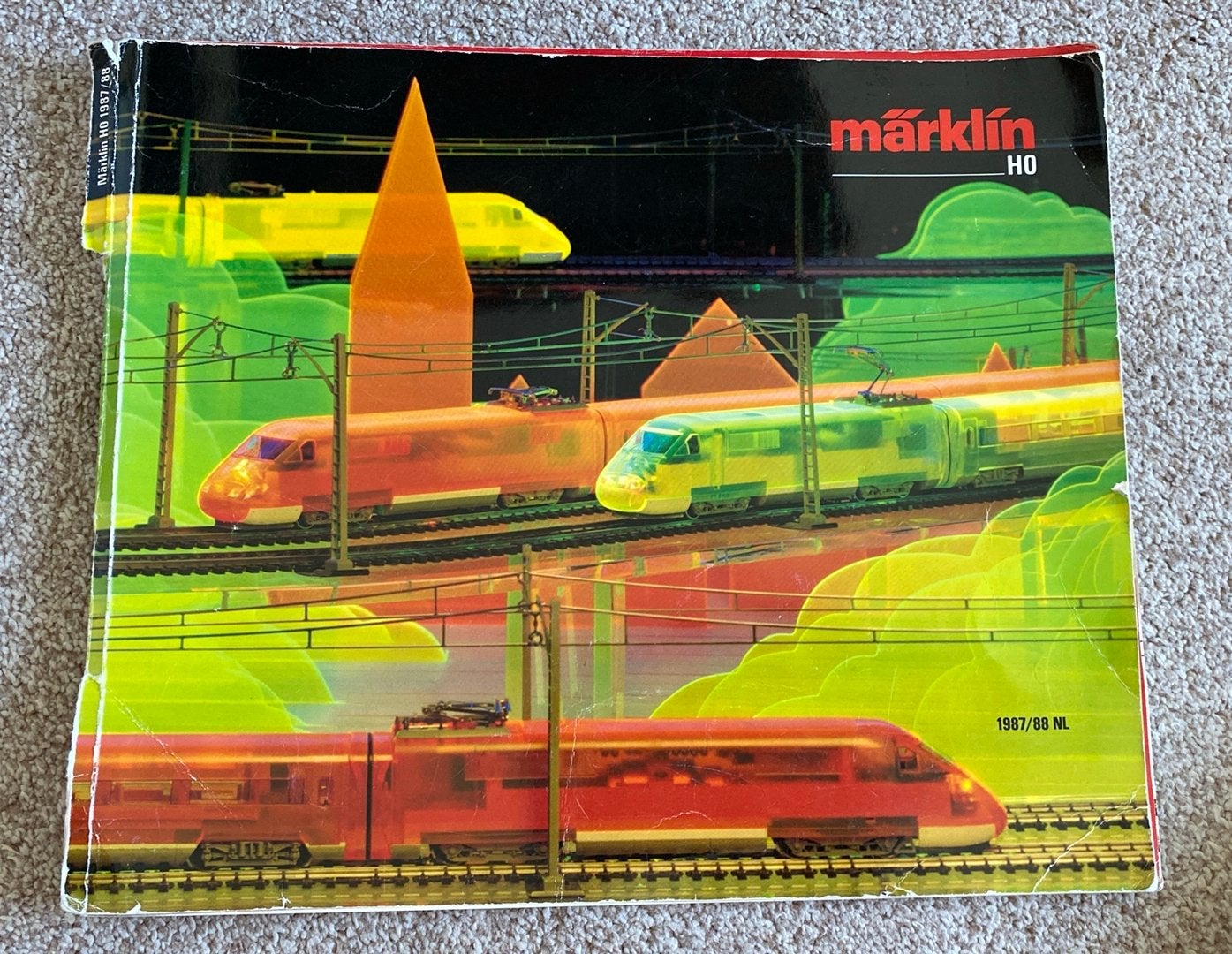 Marklin H0 catalogus 1987/88 NL en diverse treinbladen, Ophalen