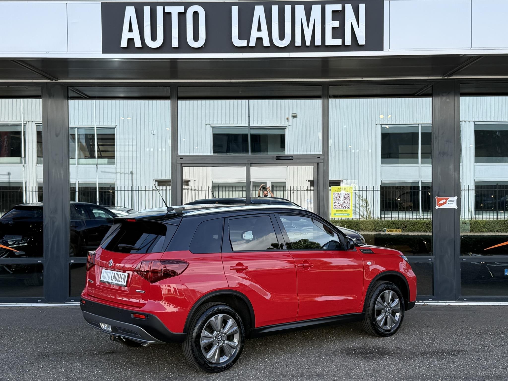 Suzuki Vitara 1.4 Boosterjet Select Rhino Edition Smart Hybr, Stof, Gebruikt, 4 cilinders, 129 pk