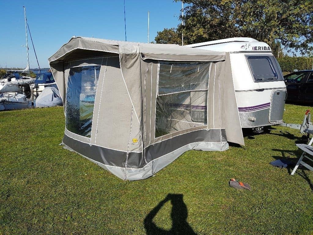 Eriba voortent: van der Horn, Caravans en Kamperen, Voortenten en Luifels, Ophalen, Gebruikt, Ten Cate All Season 240g/m2, Overige merken