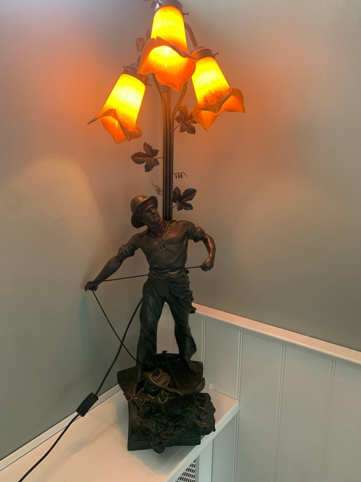 Waagensept lamp van polystone, Figuurlamp, Kunststof, Gebruikt, Met schakelaar