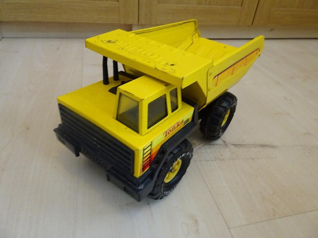Tonka steel-classics Mighty Dump truck 1984 kiepwagen, Ophalen of Verzenden