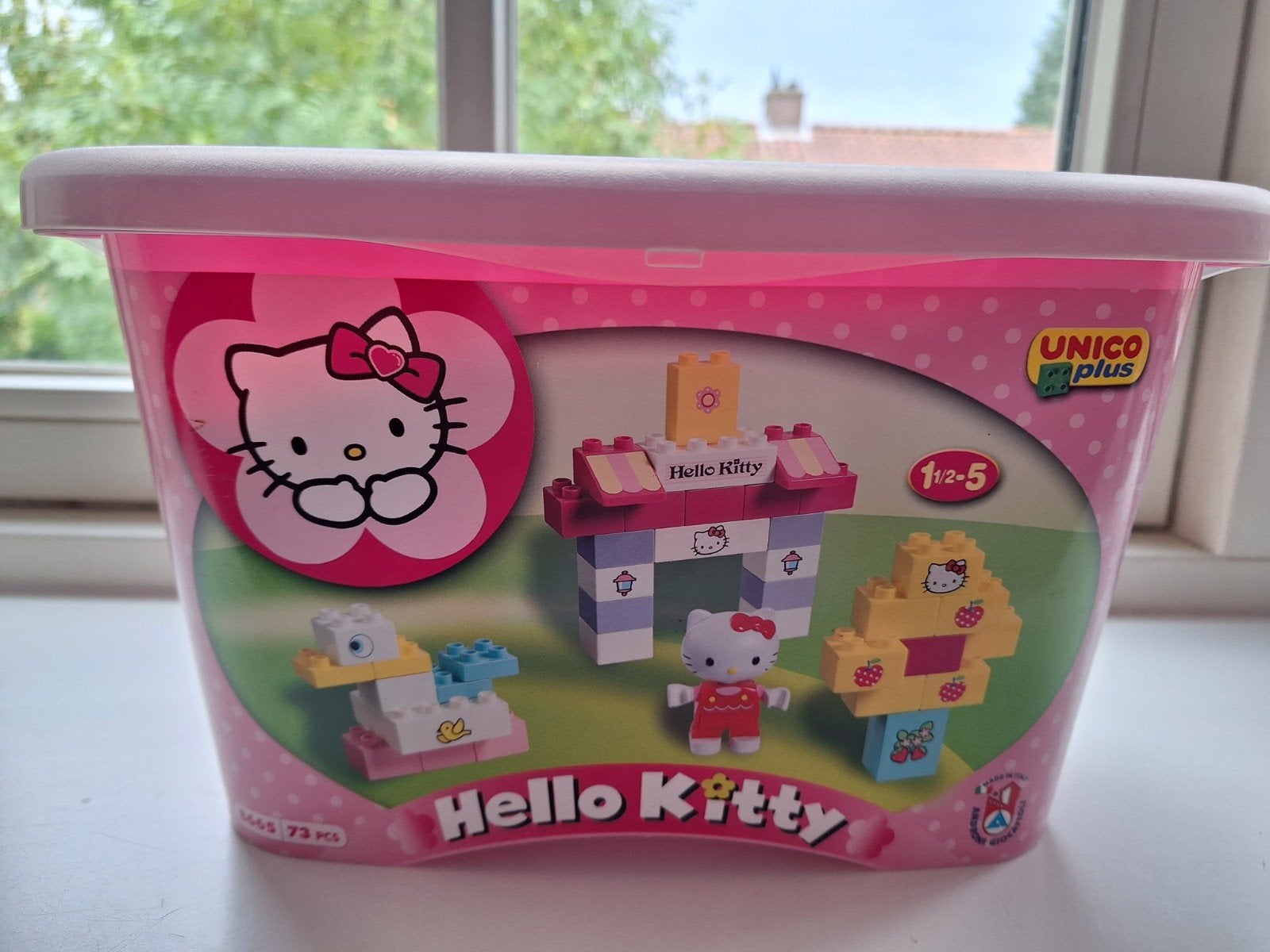 Hello Kitty Duplo - Bak en een zak met losse stenen, Gebruikt, Ophalen of Verzenden, Duplo, Losse stenen