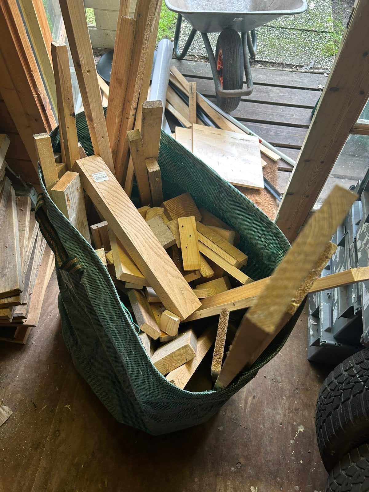Gratis ophalen, hout, Minder dan 3 m³, Ophalen