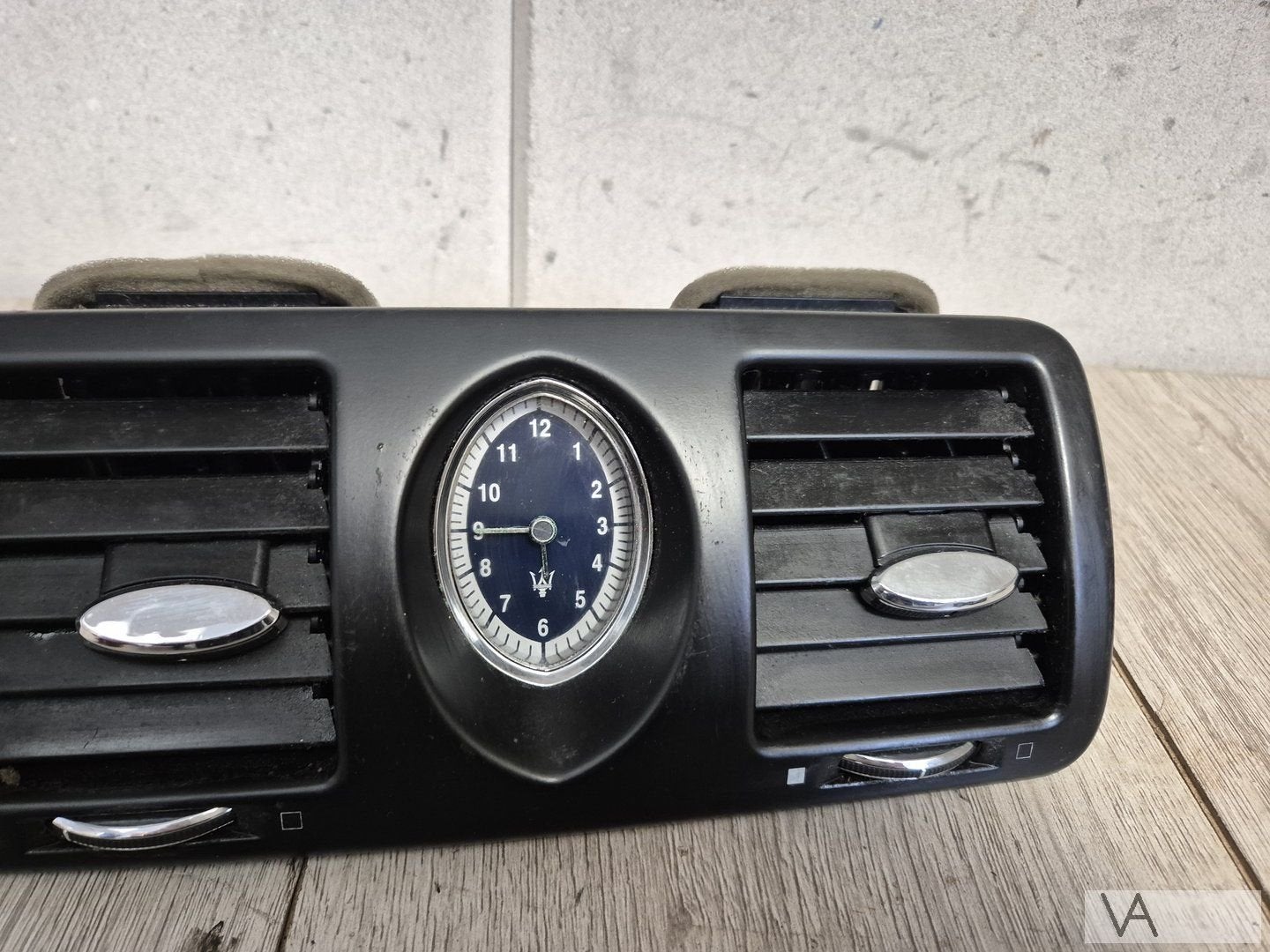 Maserati Quattroporte 2004 - 2012 luchtrooster met klok €200, Maserati, Gebruikt, -, -