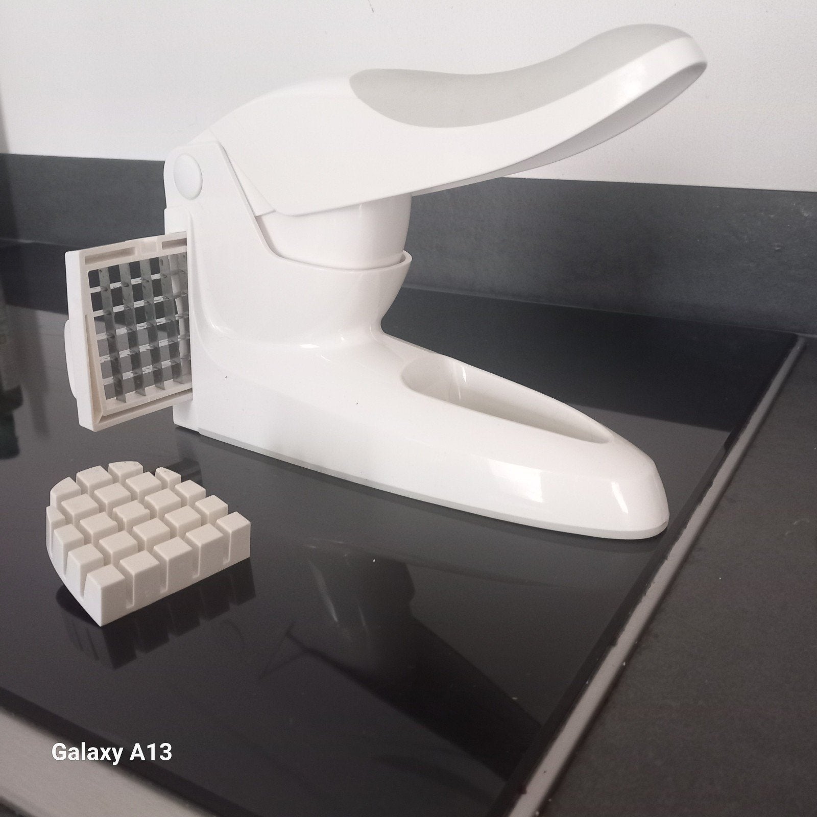 Leifheit Snijmachine - Frietjes en Blokjes Snijder, Kunststof, Ophalen of Verzenden, Zo goed als nieuw, Snijmachine