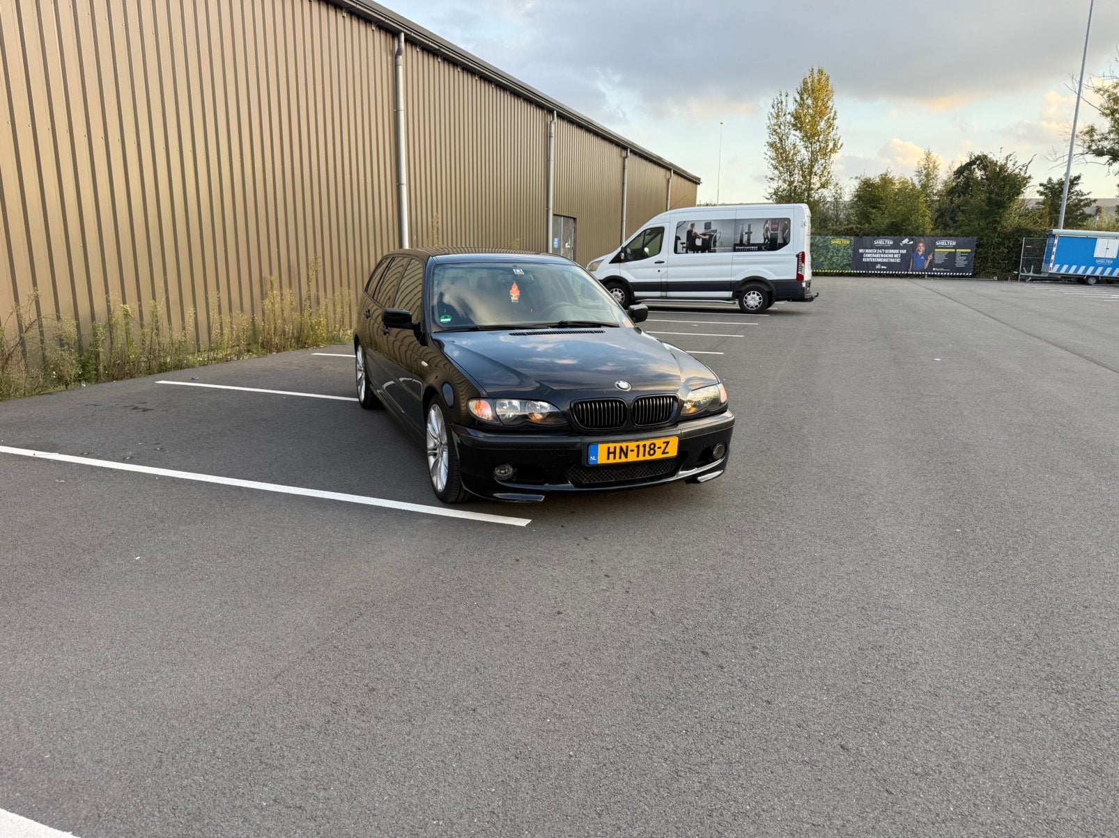 BMW 3-Serie 2.2 I 320 Touring AUT 2003 Zwart, Auto's, Achterwielaandrijving, Zwart, 10 km/l, Stationwagon