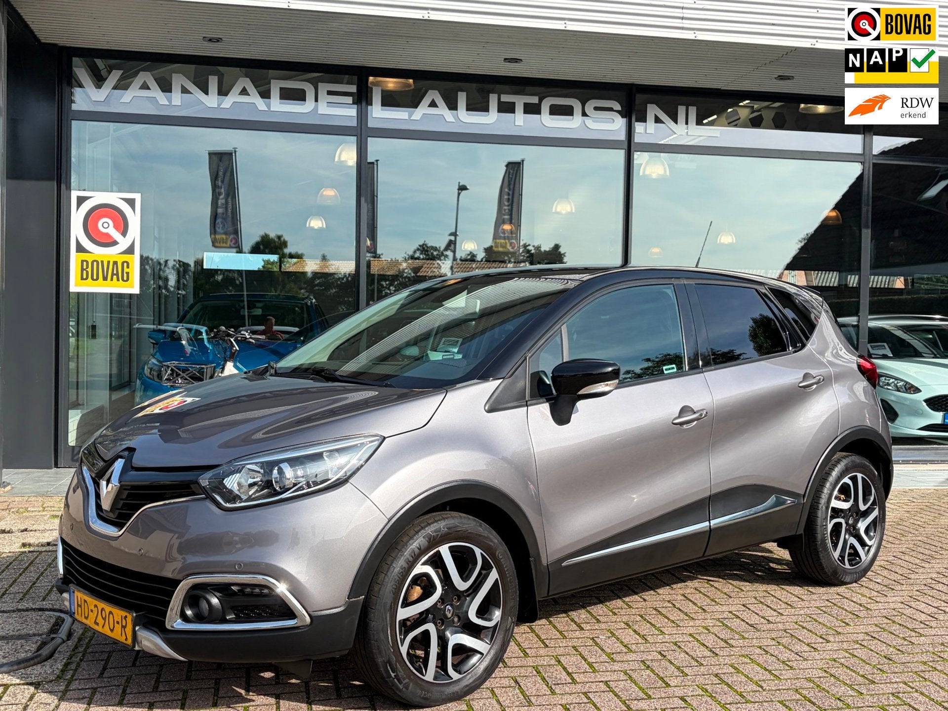 Renault Captur 0.9 TCe Xmod 1e Eig! Leer Navi Camera Clima C, Auto's, Voorwielaandrijving, Gebruikt, 49 €/maand, Handgeschakeld