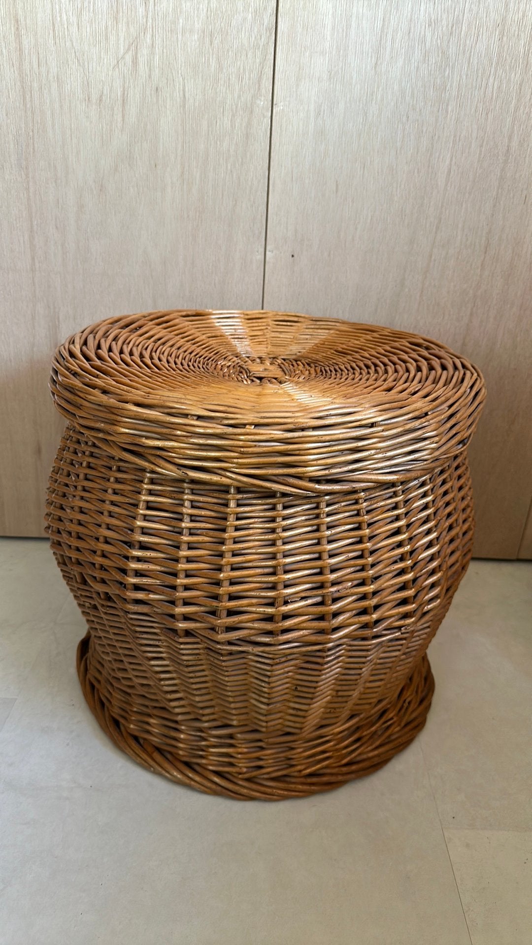 Geote rotan rieten mand. Jaren 70, Ophalen, Gebruikt, Rond, Riet