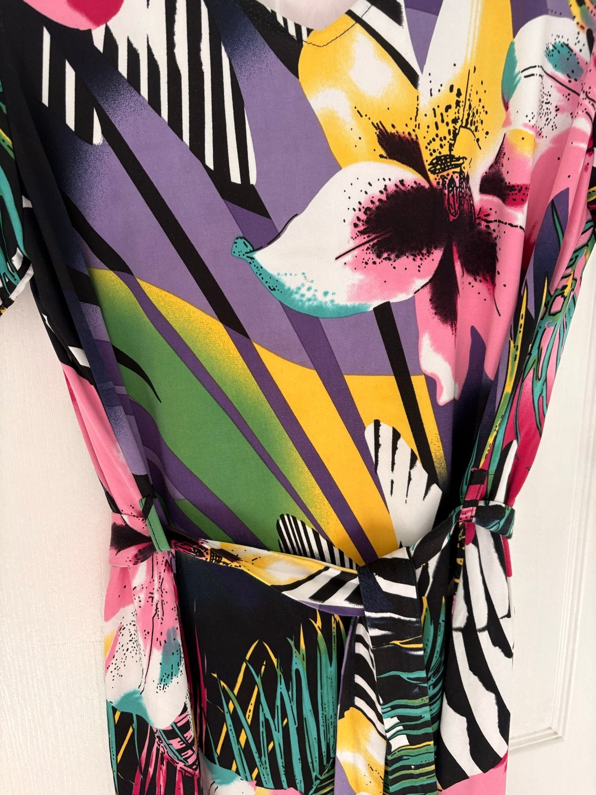 Batida zomerjurk met tropische print en strikceintuur, Maat 38/40 (M), Meerkleurig, Ophalen of Verzenden, Zo goed als nieuw