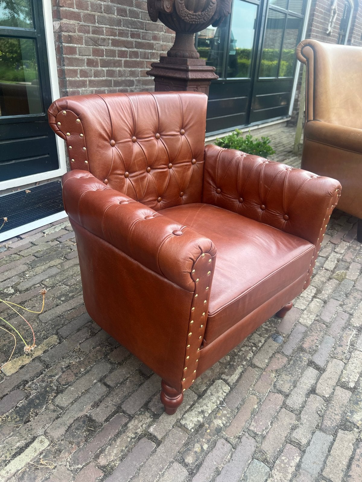 Leren Chesterfield Fauteuil - Klassiek en Comfortabel, Ophalen, Zo goed als nieuw, Leer, 75 tot 100 cm