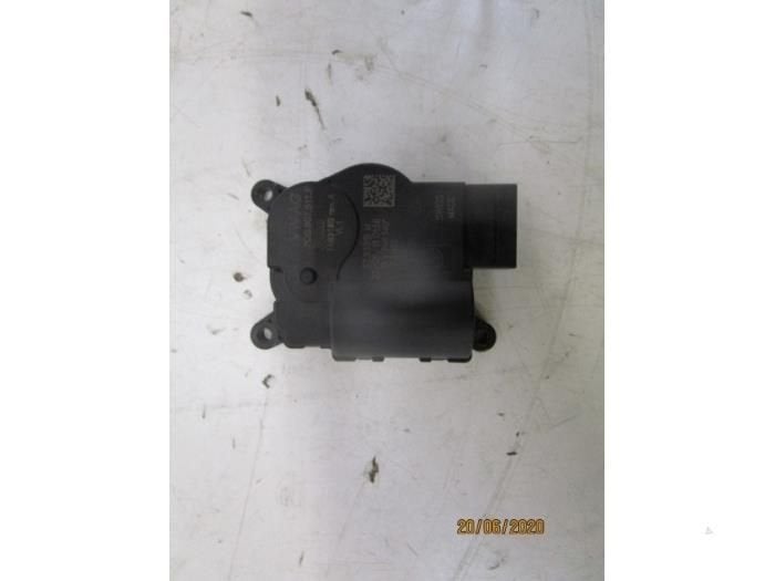 Climatronic Paneel Volkswagen Polo (22742960), Auto-onderdelen, Ophalen of Verzenden, Gebruikt